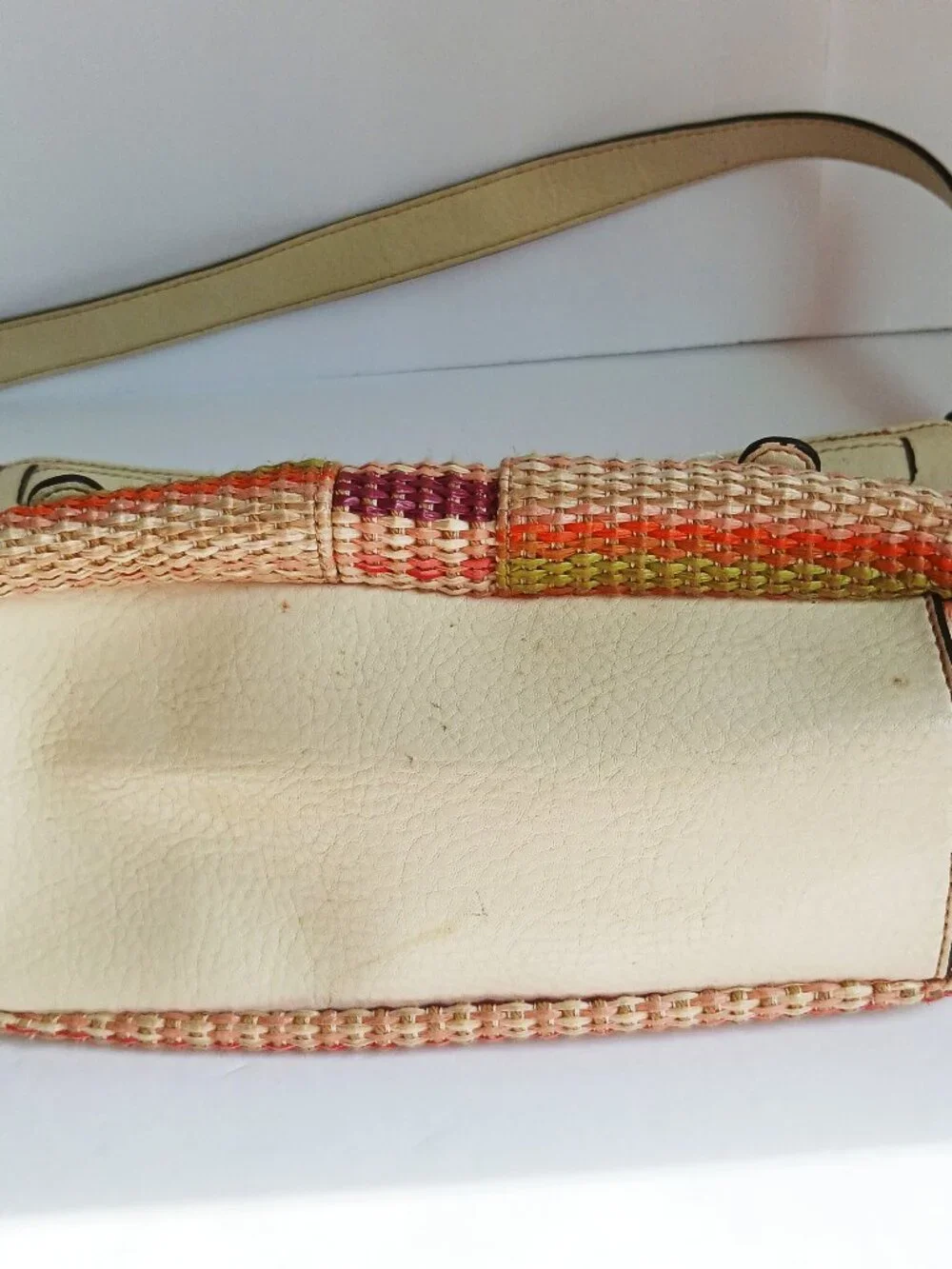 Vintage 90's Woven MulticolorJute & Ivory Trim 3 Section Interior Baguette Bag